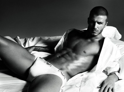 David Beckham i annons för Emporio Armani Underwear 2008.