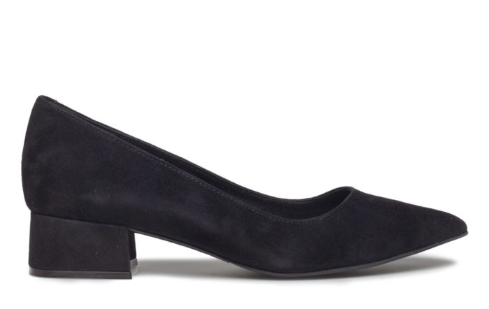 svarta pumps med låg klack svarta pumps med låg klack
